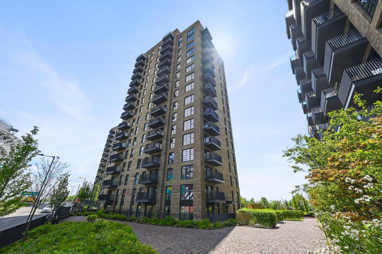 Modern And Chic Apartments At Ferrum Near Wembley Park ลอนดอน ภายนอก รูปภาพ