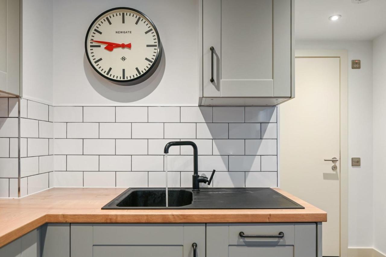 Modern And Chic Apartments At Ferrum Near Wembley Park ลอนดอน ภายนอก รูปภาพ