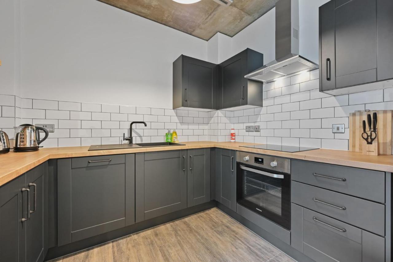 Modern And Chic Apartments At Ferrum Near Wembley Park ลอนดอน ภายนอก รูปภาพ
