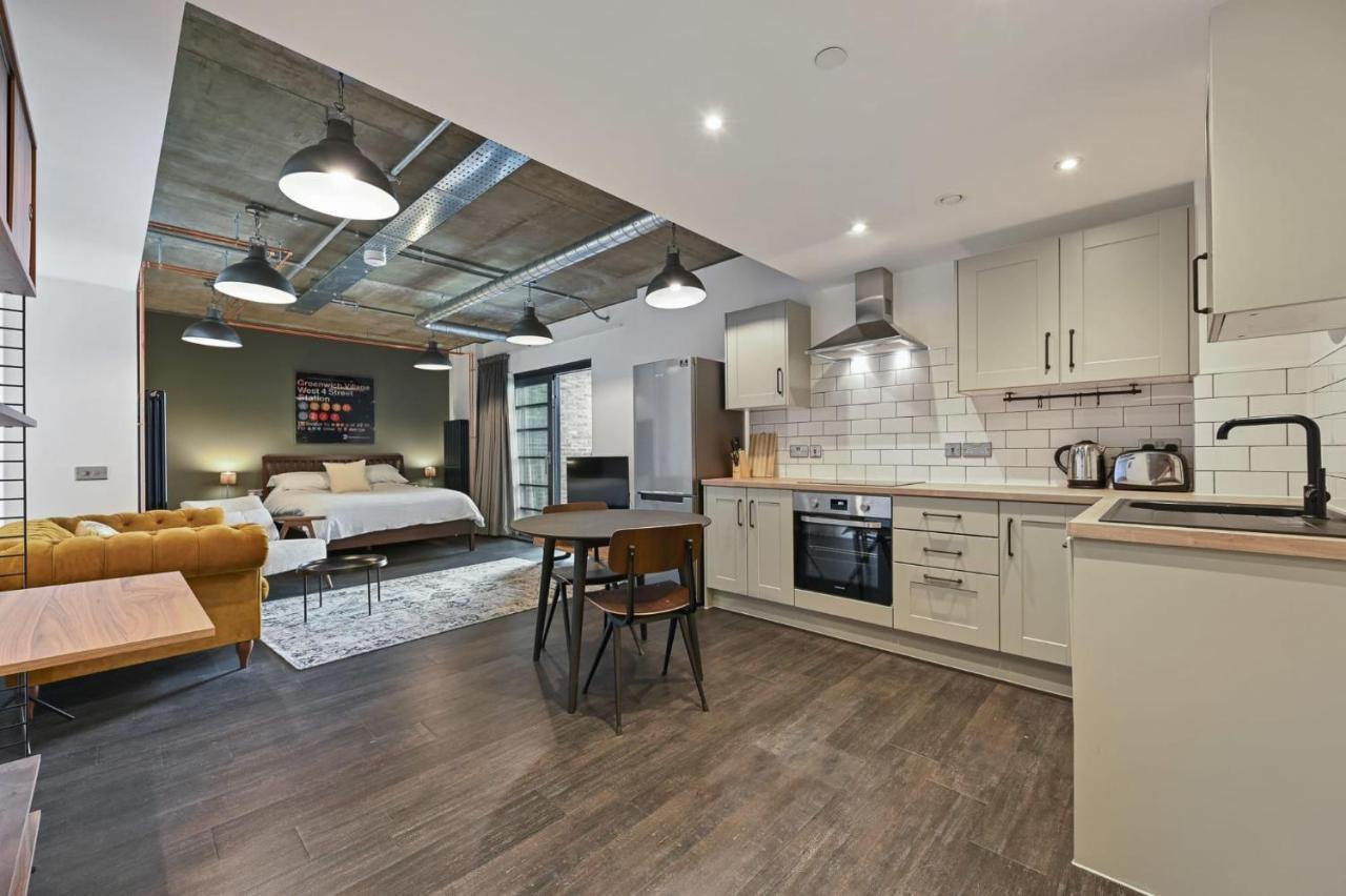 Modern And Chic Apartments At Ferrum Near Wembley Park ลอนดอน ภายนอก รูปภาพ